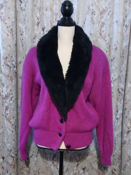 none branded Sweaters - Fuchsia Button-Front Cardigan with Black Faux Fur Collar With side Pockets.